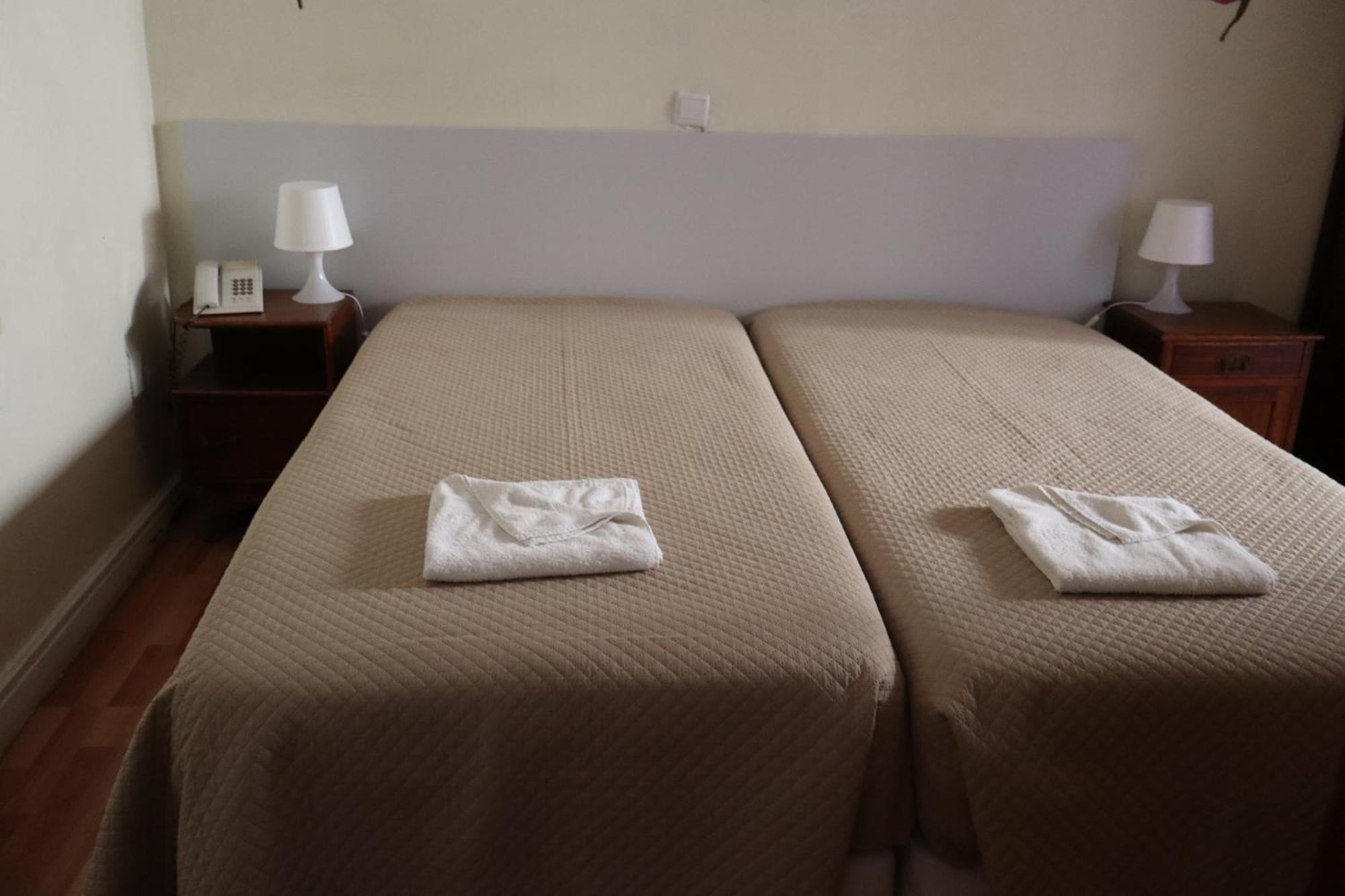 Hotel Peninsular- Porto — Bilder 1